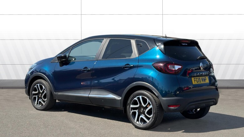 Renault Captur 0.9 TCE 90 Iconic 5dr Petrol Hatchback